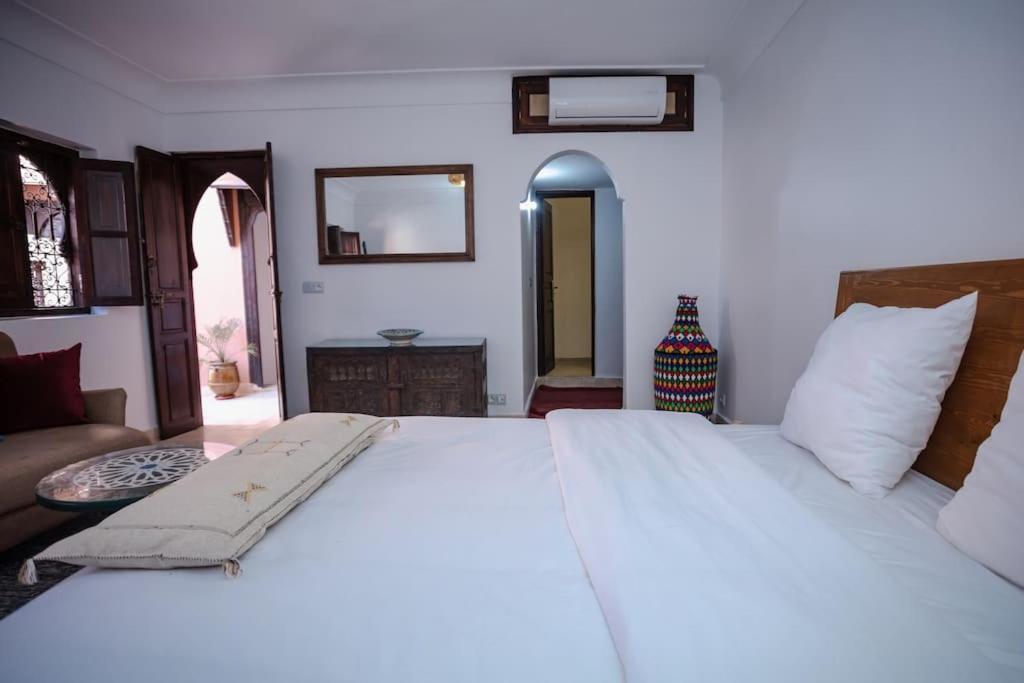 Paisible Riad Privatif Au Coeur De Marrakech Marrakesh Exterior foto